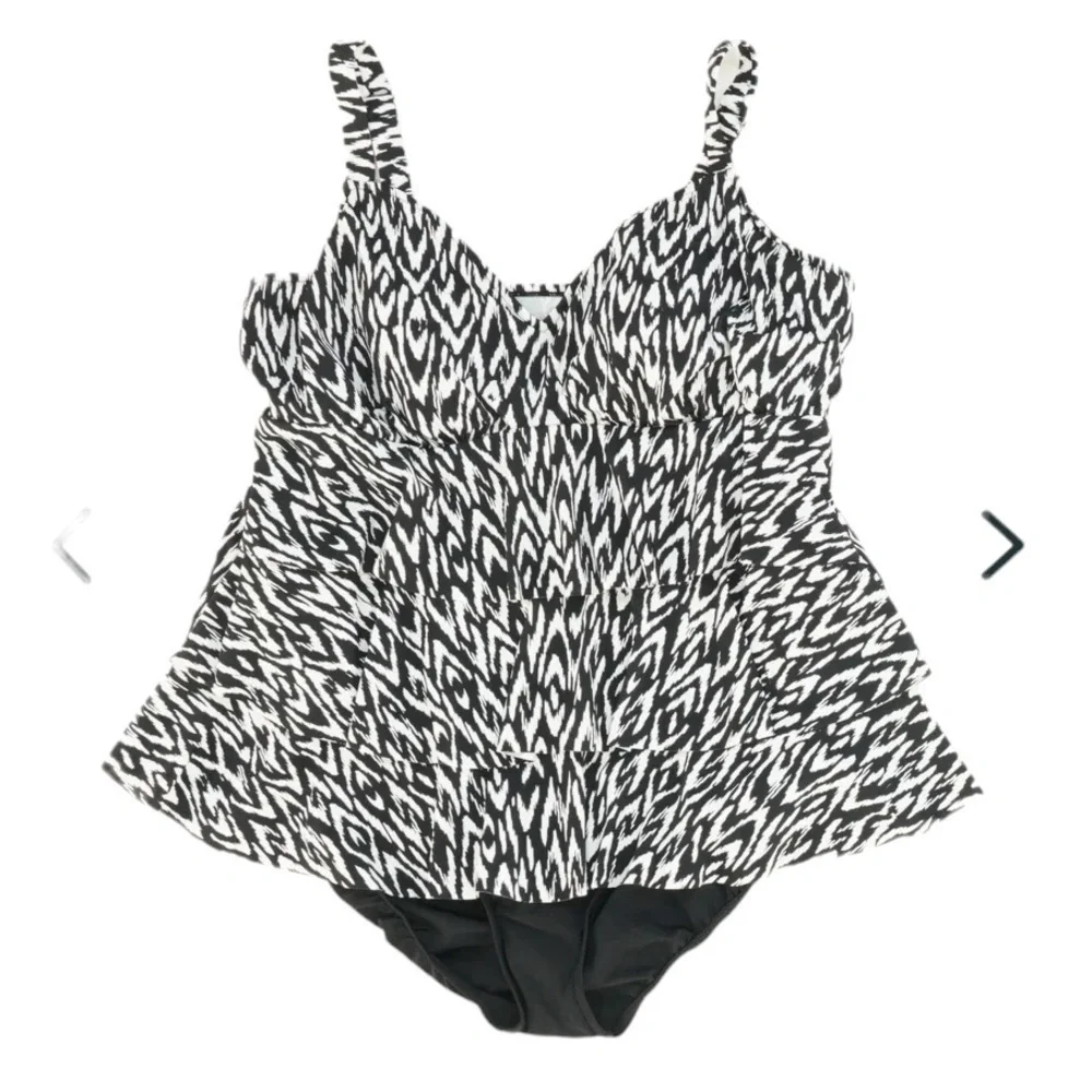 SWIM SOLUTIONS Women's Black Tiered Fauxkini One Piece Swimsuit - Picture 4 of 15